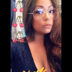 Meet your Posher, Sette